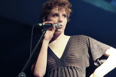 Zpívaná Poezie Hudební skupina &amp; Hudebník Seznam 